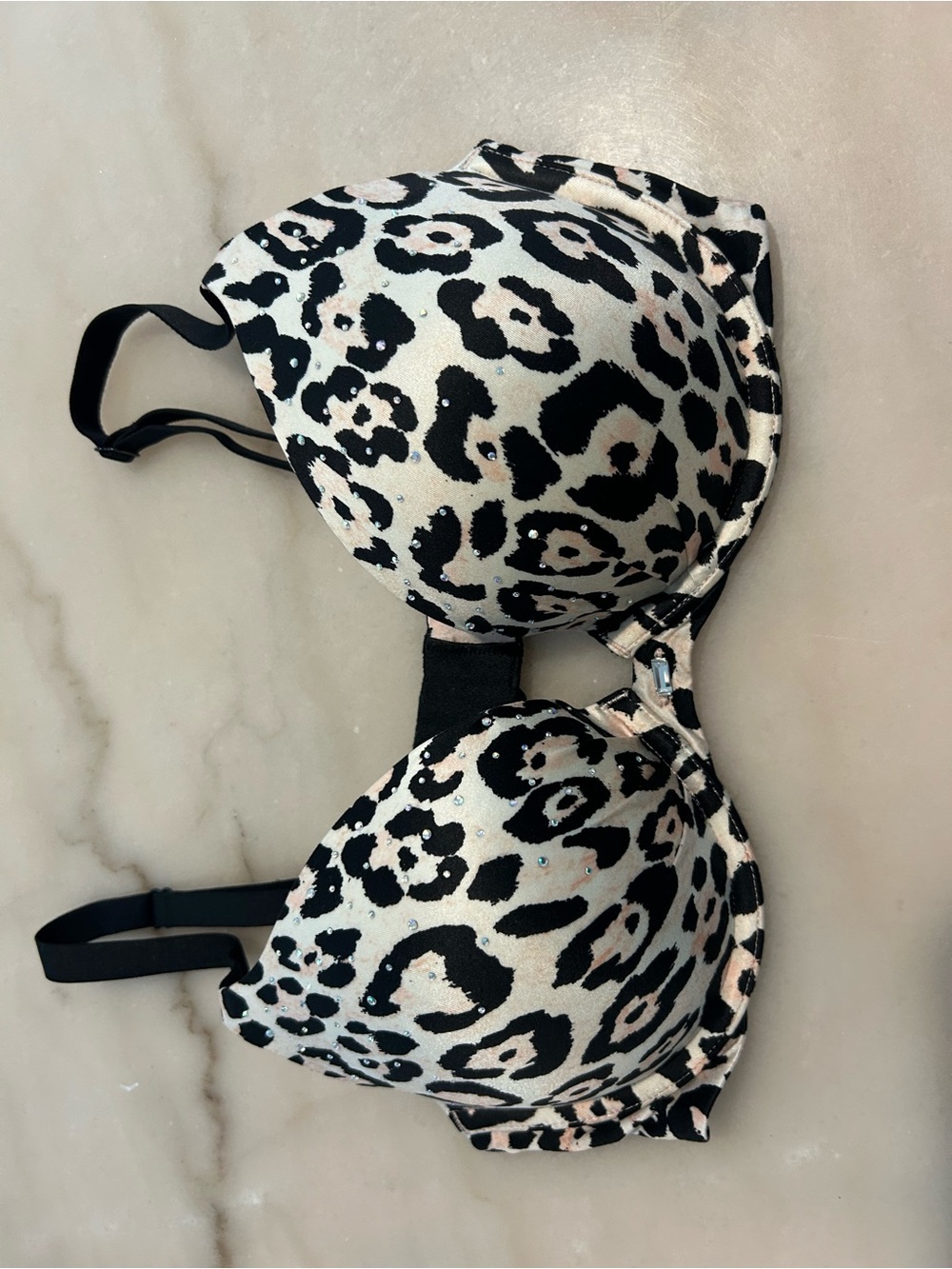 Victoria's Secret Vintage 2012 Rhinestone Leopard Plunge Bra 34D